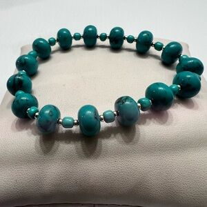 Elegant Turquoise Beaded Bracelet